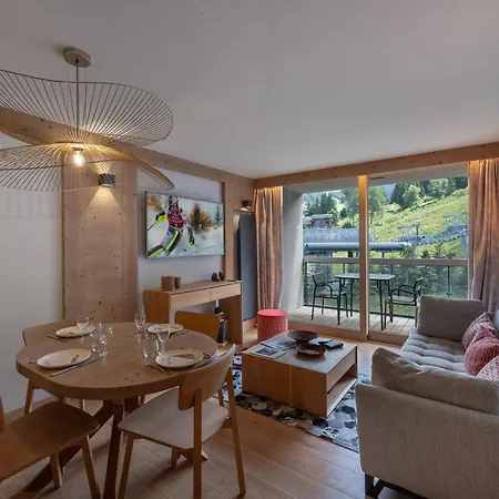 Cosy Au Centre De Avec Espace Bien-etre - Fr-1-562-81 Apartmán Courchevel